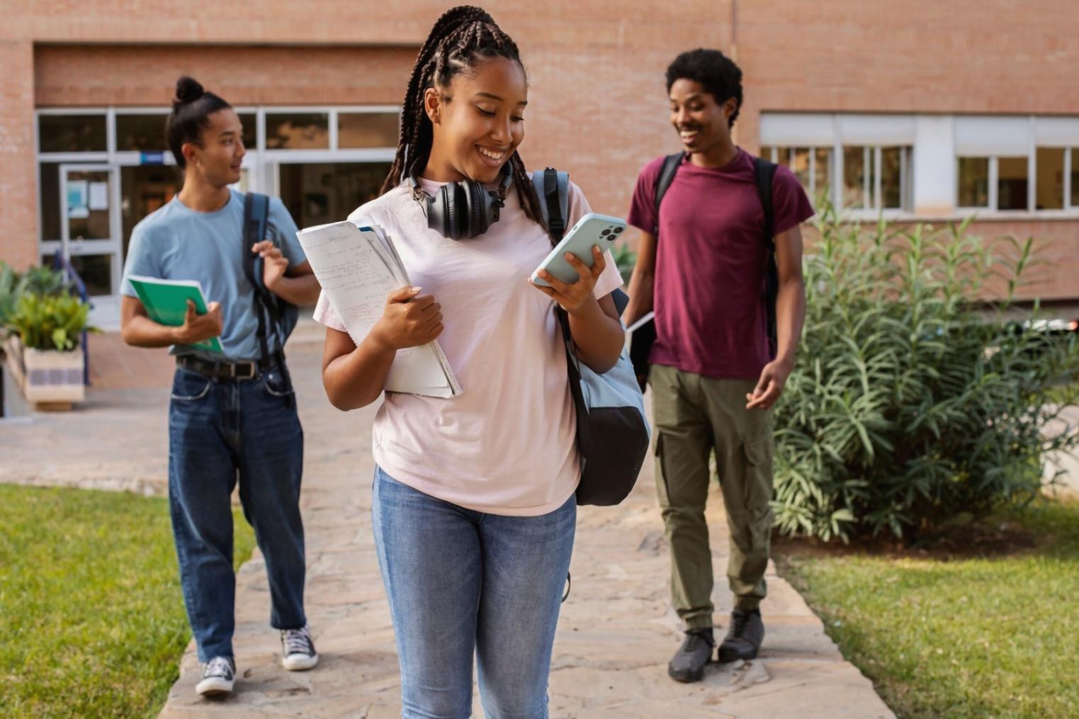 Session de formation interactive avec analyse de cas pratiques